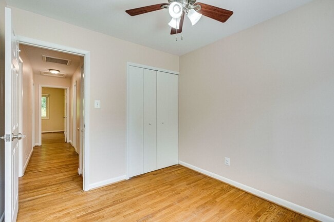 Building Photo - 4228 San Carlos Dr