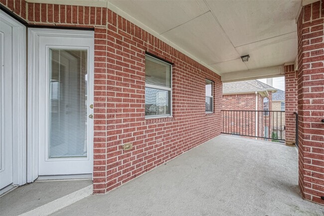 Building Photo - 18118 Billabong Crescent Ct