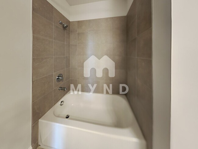 Building Photo - 4030 Maypop Ln