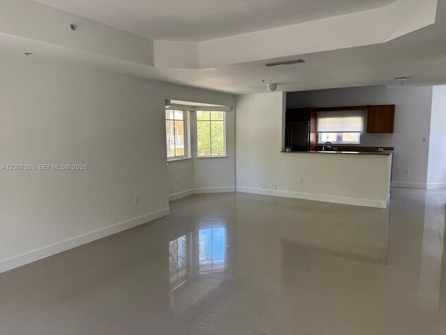 Building Photo - 18421 NE 27th Ct