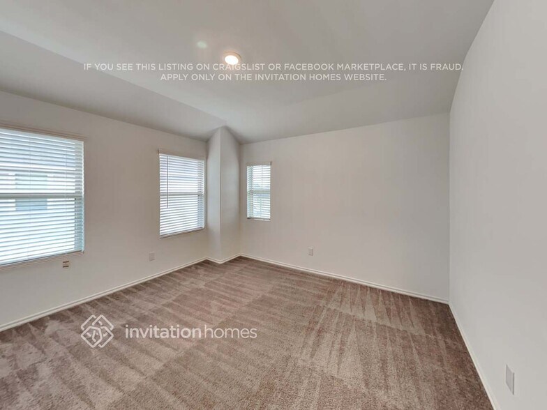 Building Photo - 18706 Charter Elm Dr