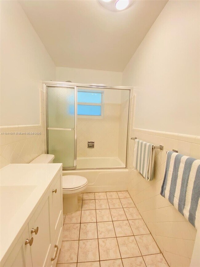Building Photo - 1100 Atlantic Shores Blvd