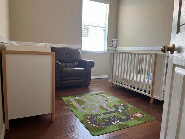 Building Photo - 9985 Cypress Vine Dr