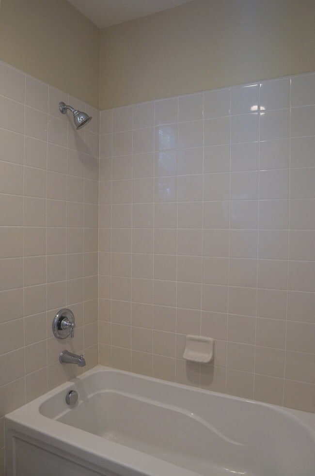 Building Photo - 35579 Domani Dr