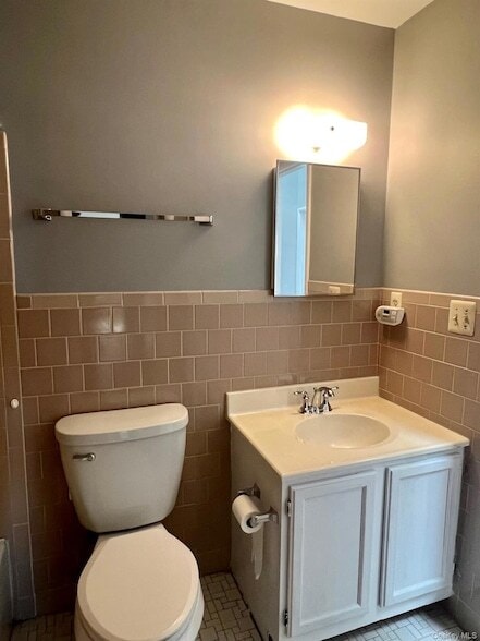 Building Photo - 3917 Whispering Hills Dr