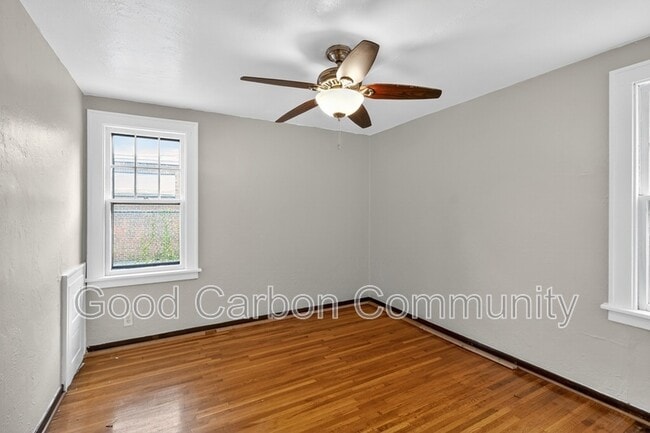 Building Photo - 175 Sanders Rd
