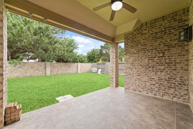 Building Photo - 5618 Little Creek Ct