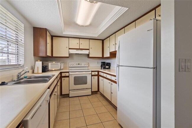 Building Photo - 1531 Placida Rd