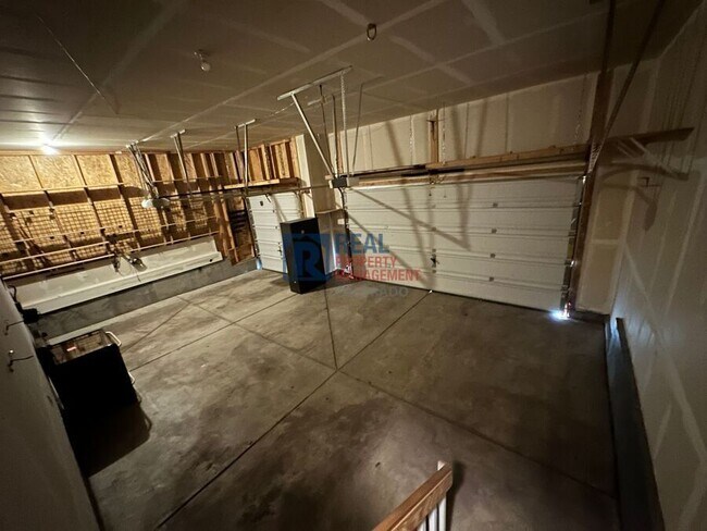 Building Photo - 4854 S Sicily St