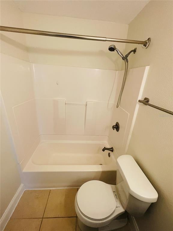 Building Photo - 1602 BENDING BROOK Way