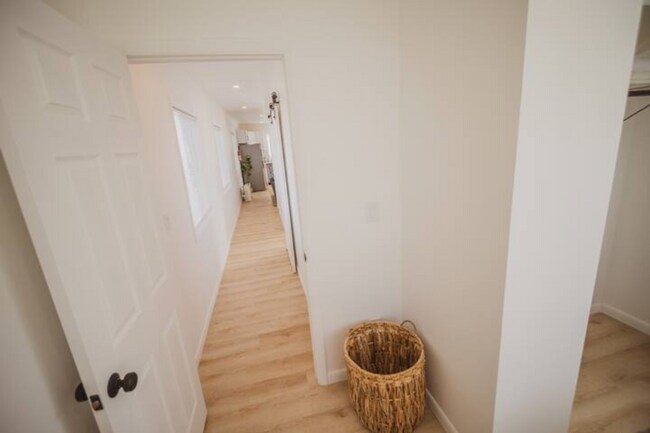 Building Photo - 104 Northside Dr