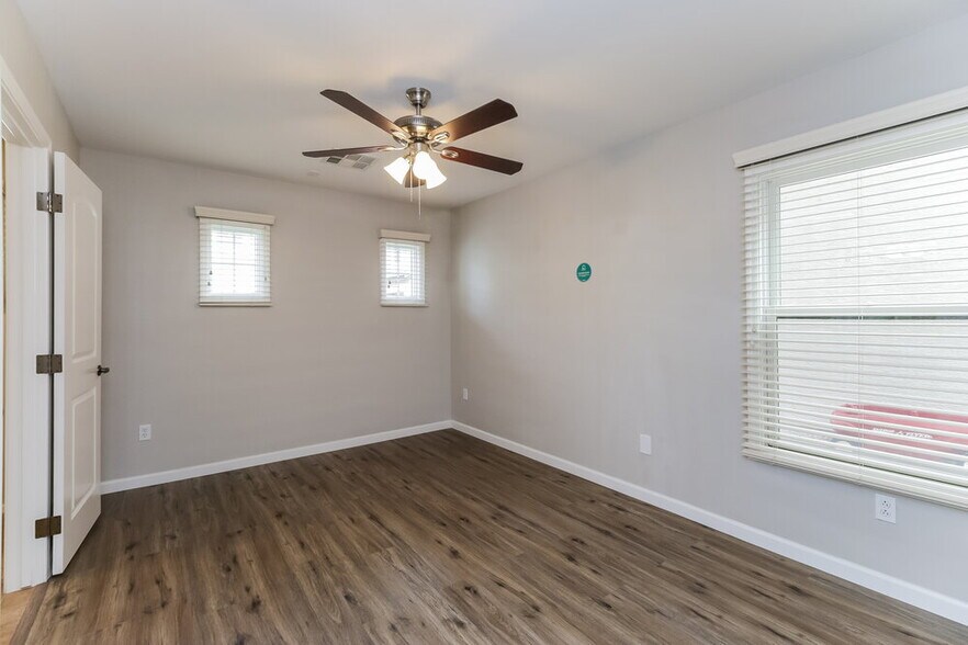 Building Photo - 4091 E Jasper Dr