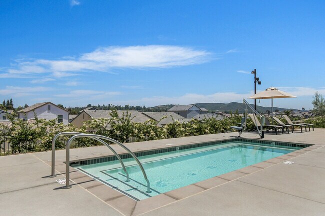 Building Photo - 12639 Elizabeth Wy