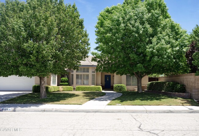 Building Photo - 43632 Colony Dr