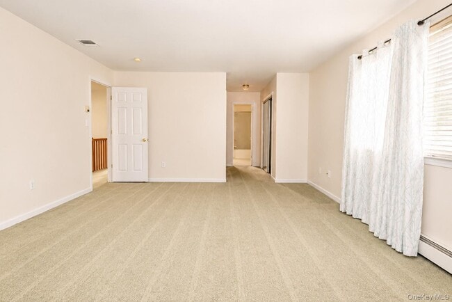Building Photo - 263 Tamerisk Ln
