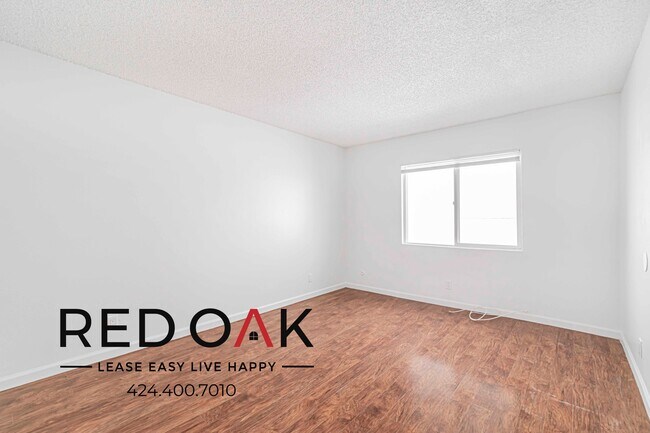 Building Photo - 5624 Fair Ave