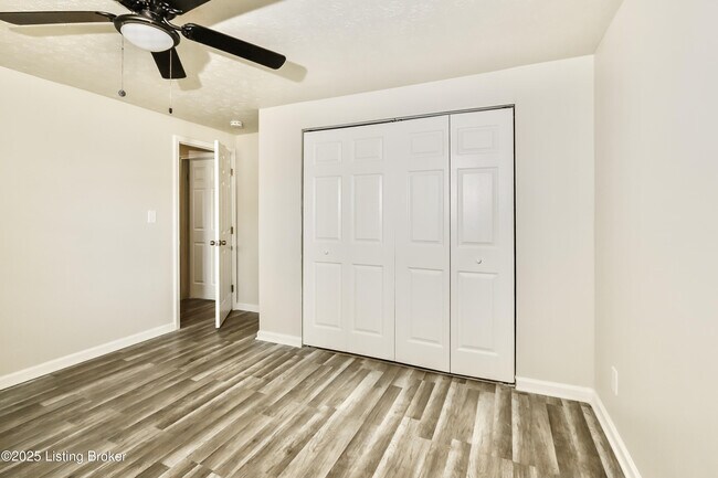 Building Photo - 6407 Ocho Rios Ct