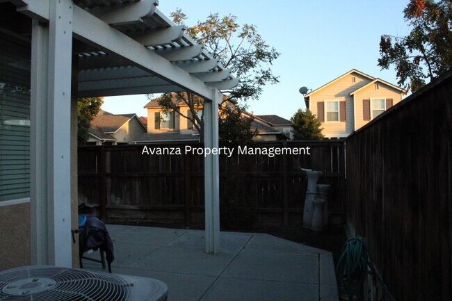 Building Photo - Home for Rent