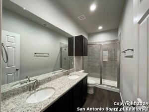 Building Photo - 634 Ashers Pl