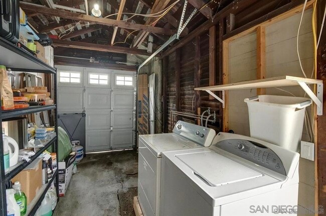 Building Photo - 1336 Bush St