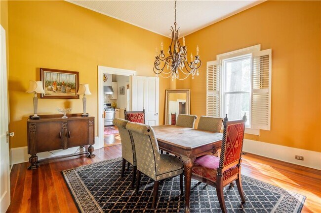 Building Photo - 152 Rivertown Rd