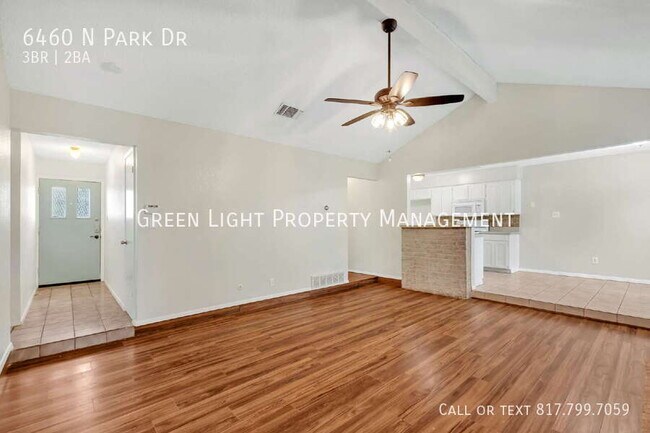 Building Photo - 6460 N Park Dr