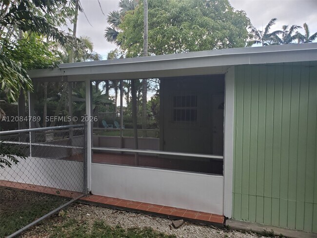 Building Photo - 36490 SW 192nd Ave
