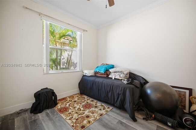 Building Photo - 12870 SW 53rd St