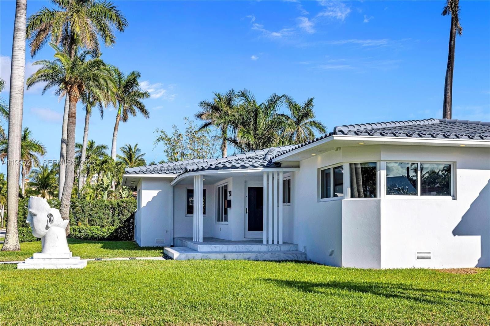 Building Photo - 750 Harrison St