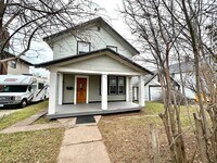 Building Photo - Available June 1st - Beautifully Renovated 4 Bed 1 Bath w/ Garage