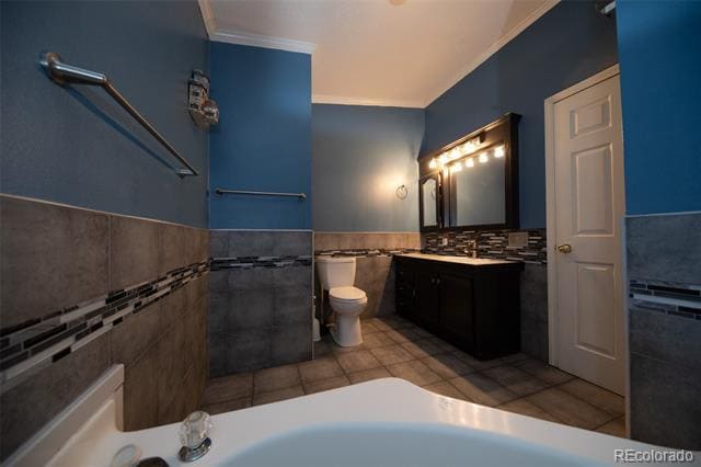 Building Photo - 5774 Clay St