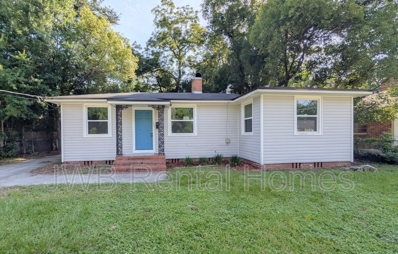 Building Photo - 1045 Fairwood Ln S