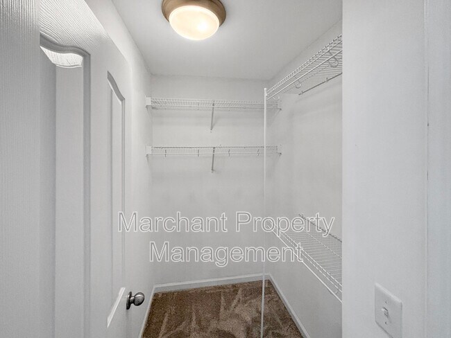 Building Photo - 315 Intrepid Ct