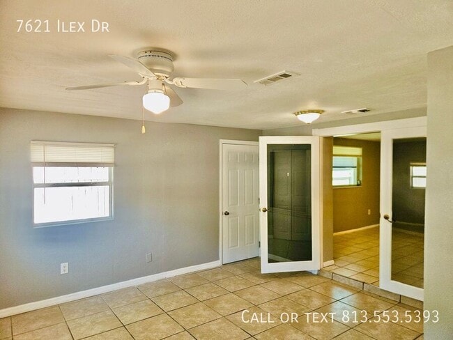 Building Photo - 7621 Ilex Dr