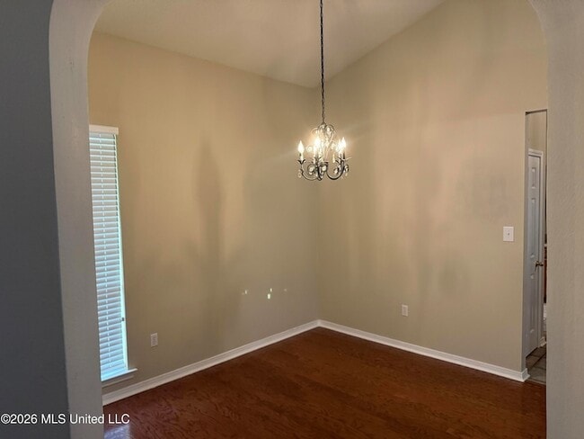 Building Photo - 11267 River Bend Dr