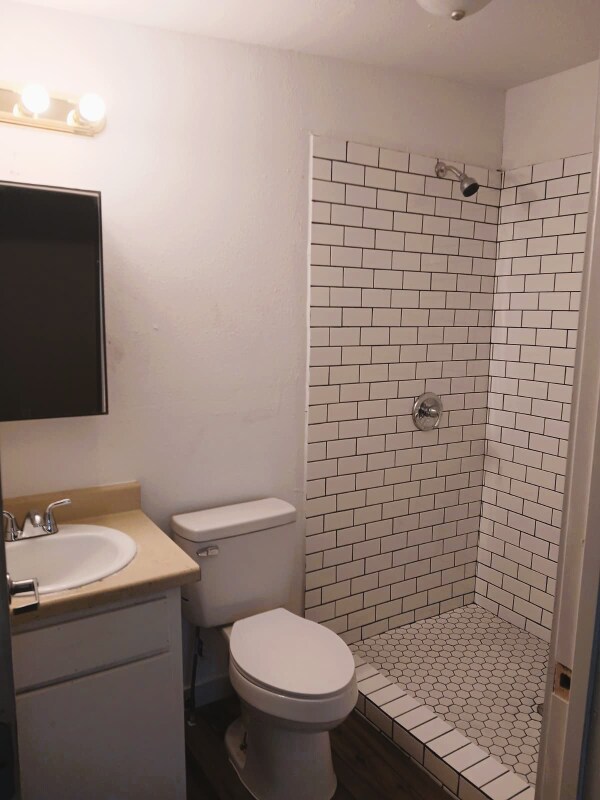 Building Photo - 109 Harmons Way