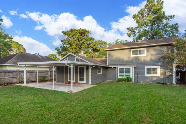 Building Photo - 8611 Spruce Mill Dr