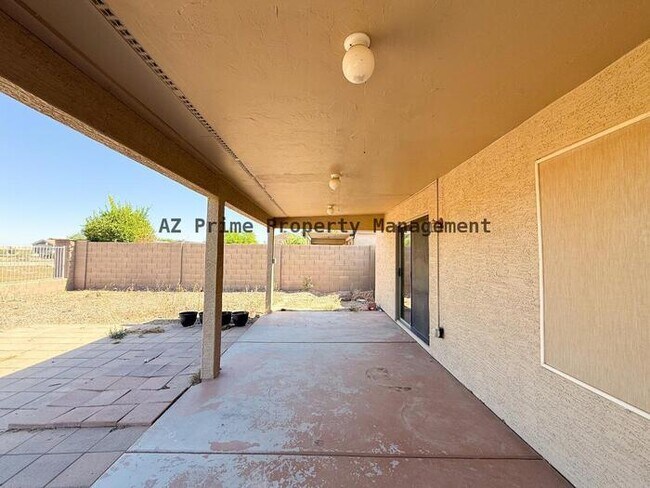 Building Photo - 23816 N Wilderness Way