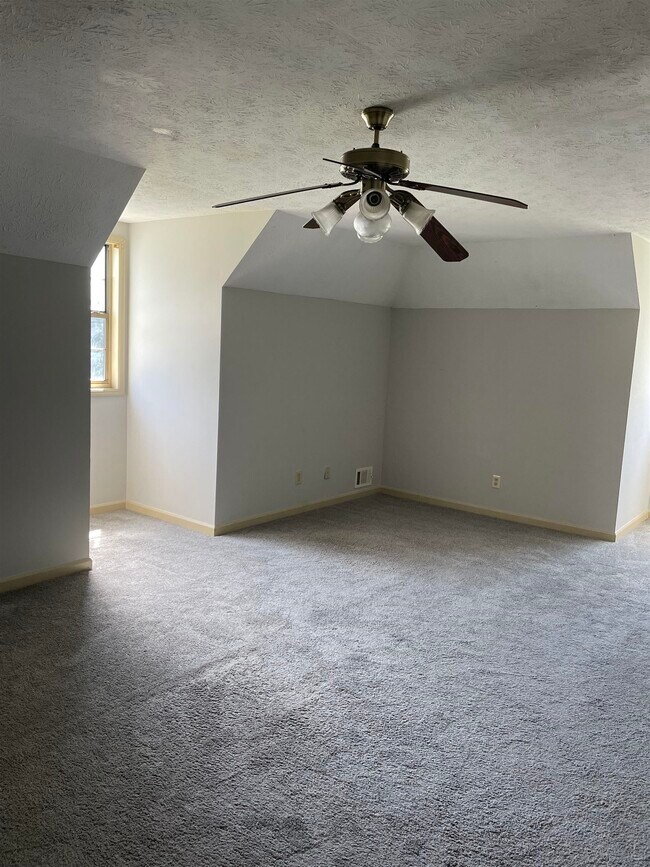 Building Photo - 1447 Big Bear Cove NE