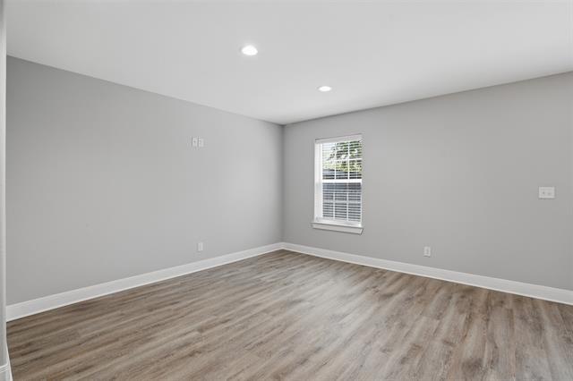 Building Photo - 1022 W Shepherd St