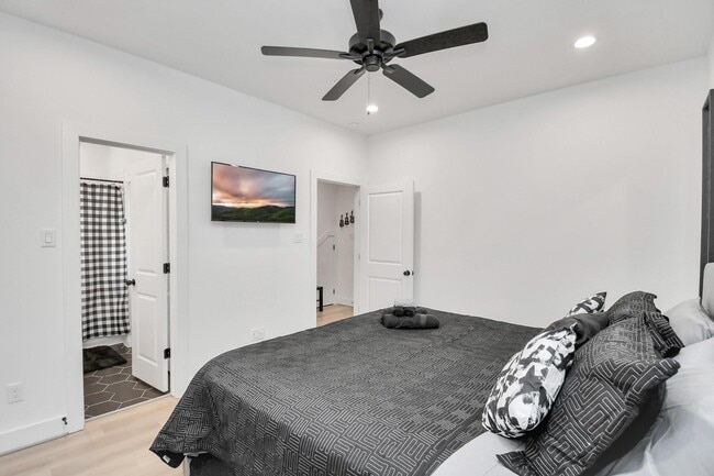 Building Photo - 4610 Indie Hts Ln