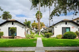 Building Photo - 417 Riverdale Dr