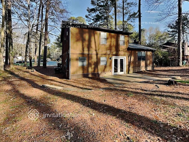 Building Photo - 2996 Fetlock Dr SW