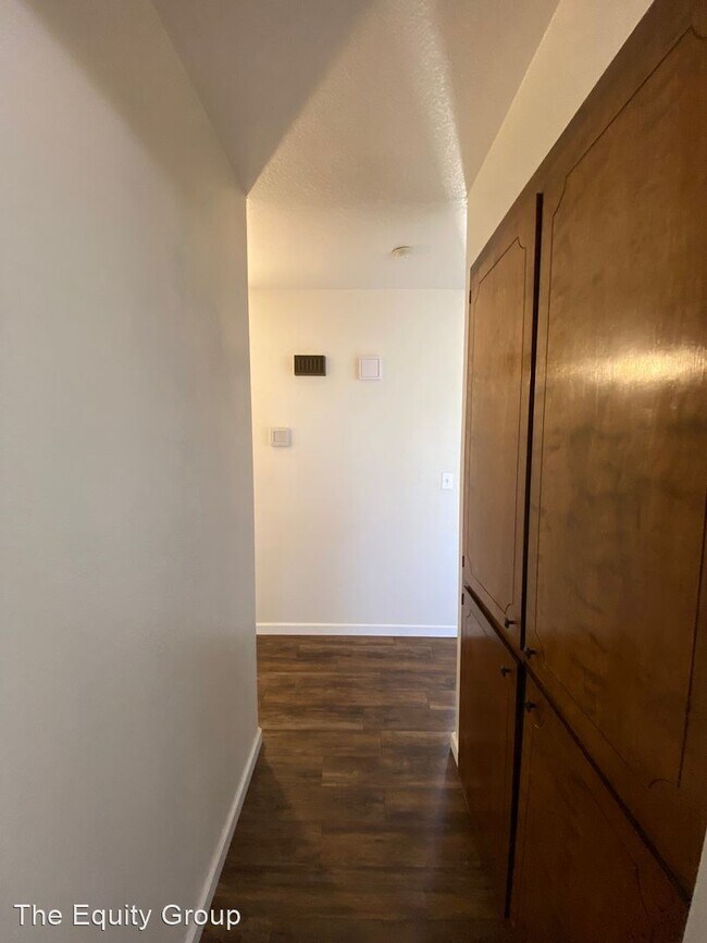 Building Photo - 3 br, 2 bath House - 1436 South Salome St