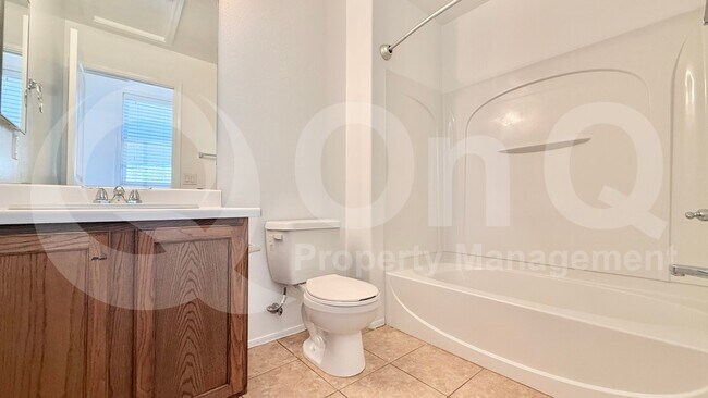 Building Photo - 1336 S Sabino Dr