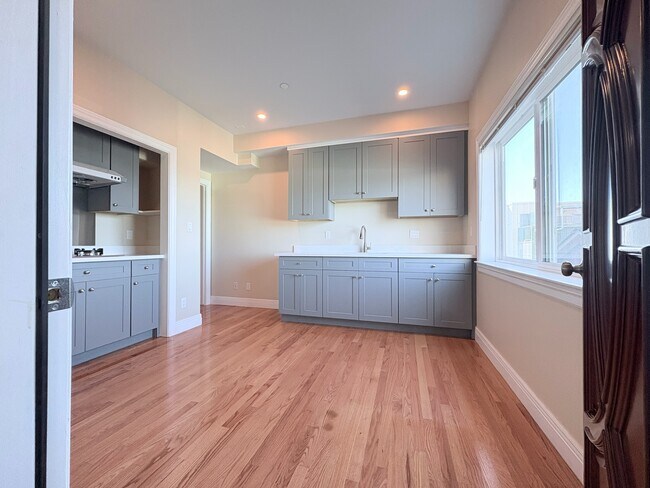 Building Photo - 109 Hillcrest Dr