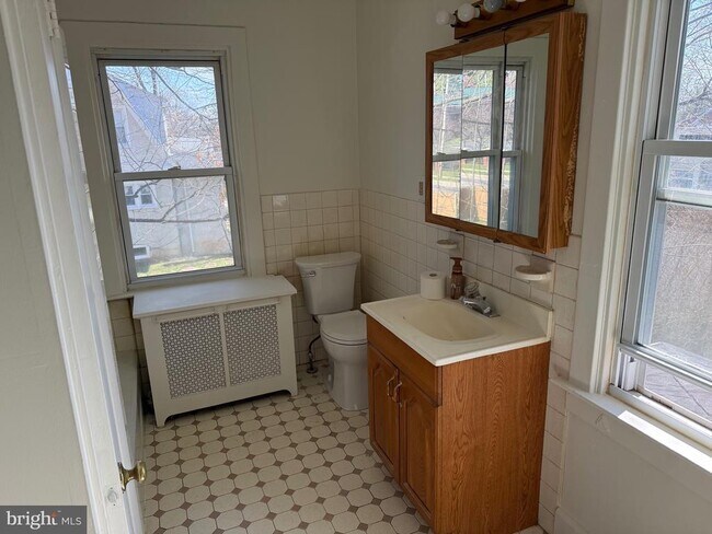 Building Photo - 3202 Swede Rd