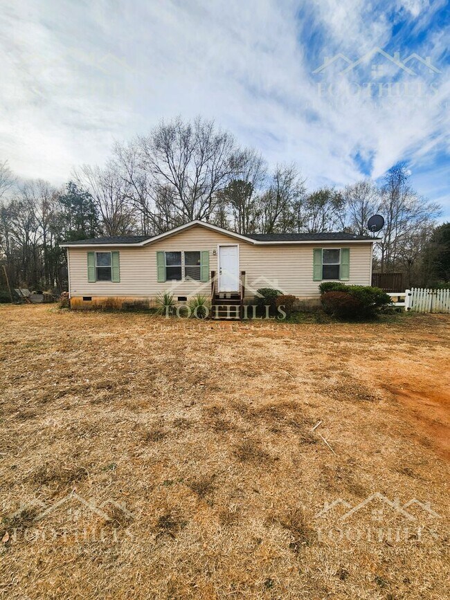 Building Photo - 924 Lebanon Rd