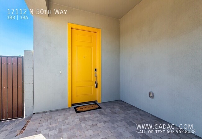 Building Photo - 17112 N 50th Way