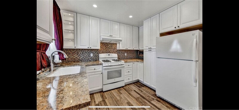 Building Photo - 660 S Glassell St